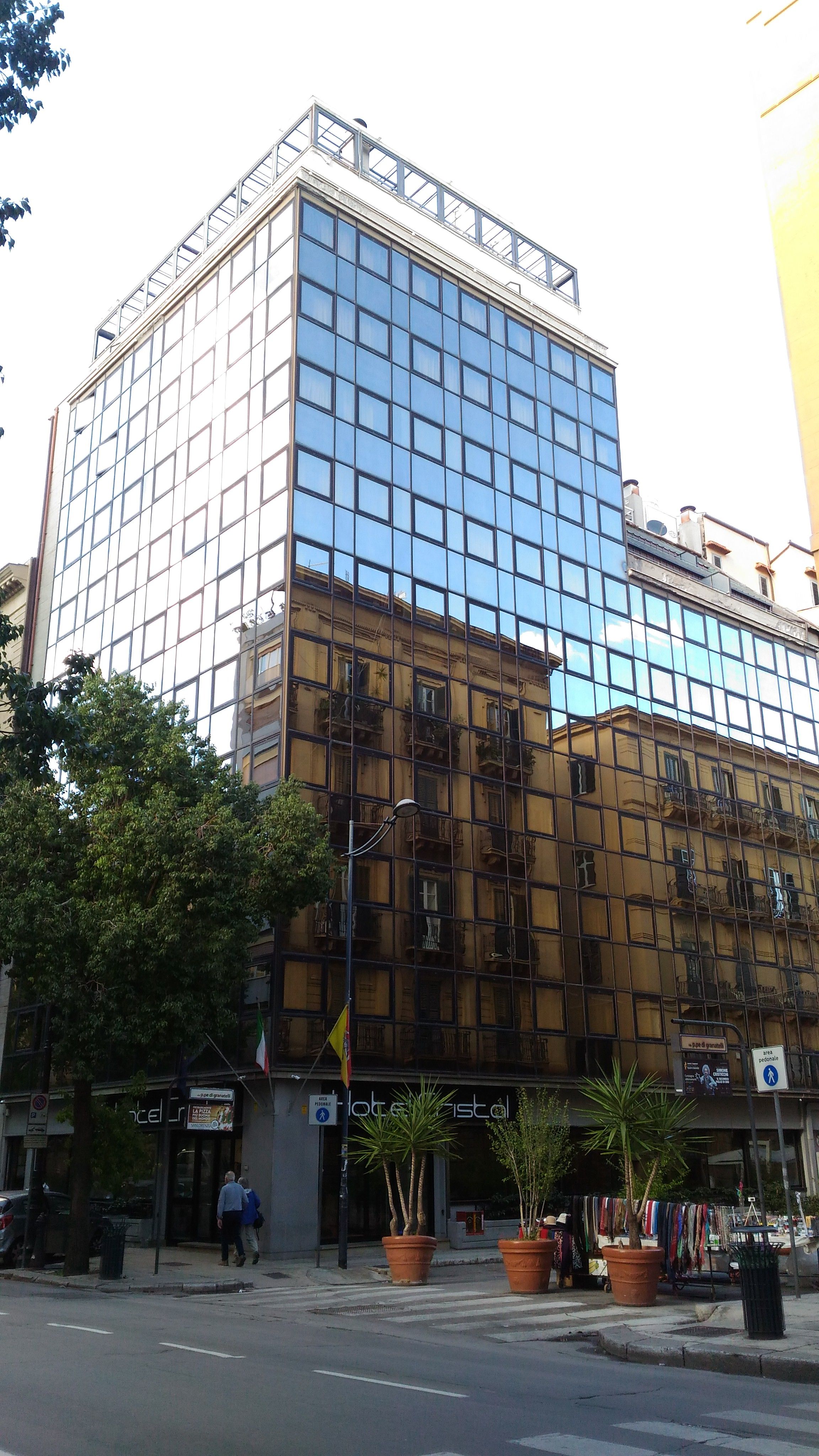 Cristal Palace Hotel